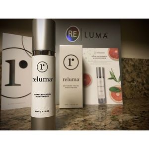 Advanced Facial Moisturizer